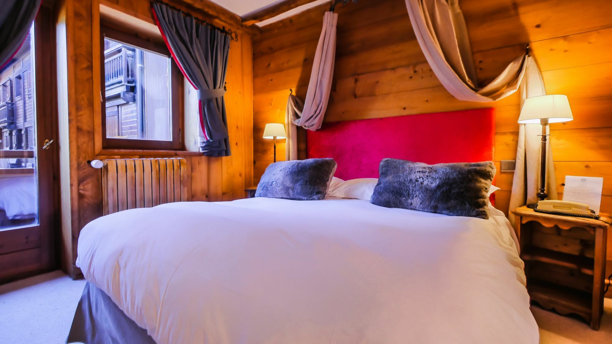 Coeur De Megeve Hotel Exterior photo